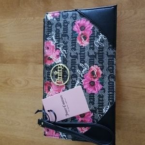💐🌸 JUICY COUTURE CLUTCH BAG🌸